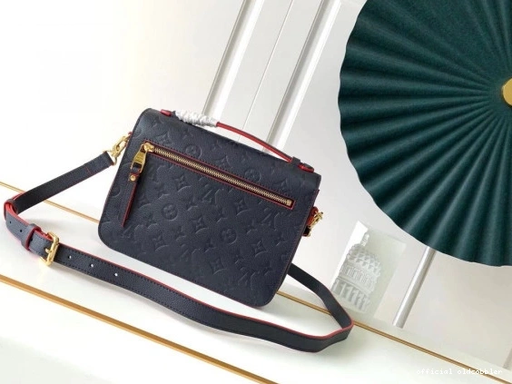 Official oldcobbler Louis Pochette Vuitton Metis 0819